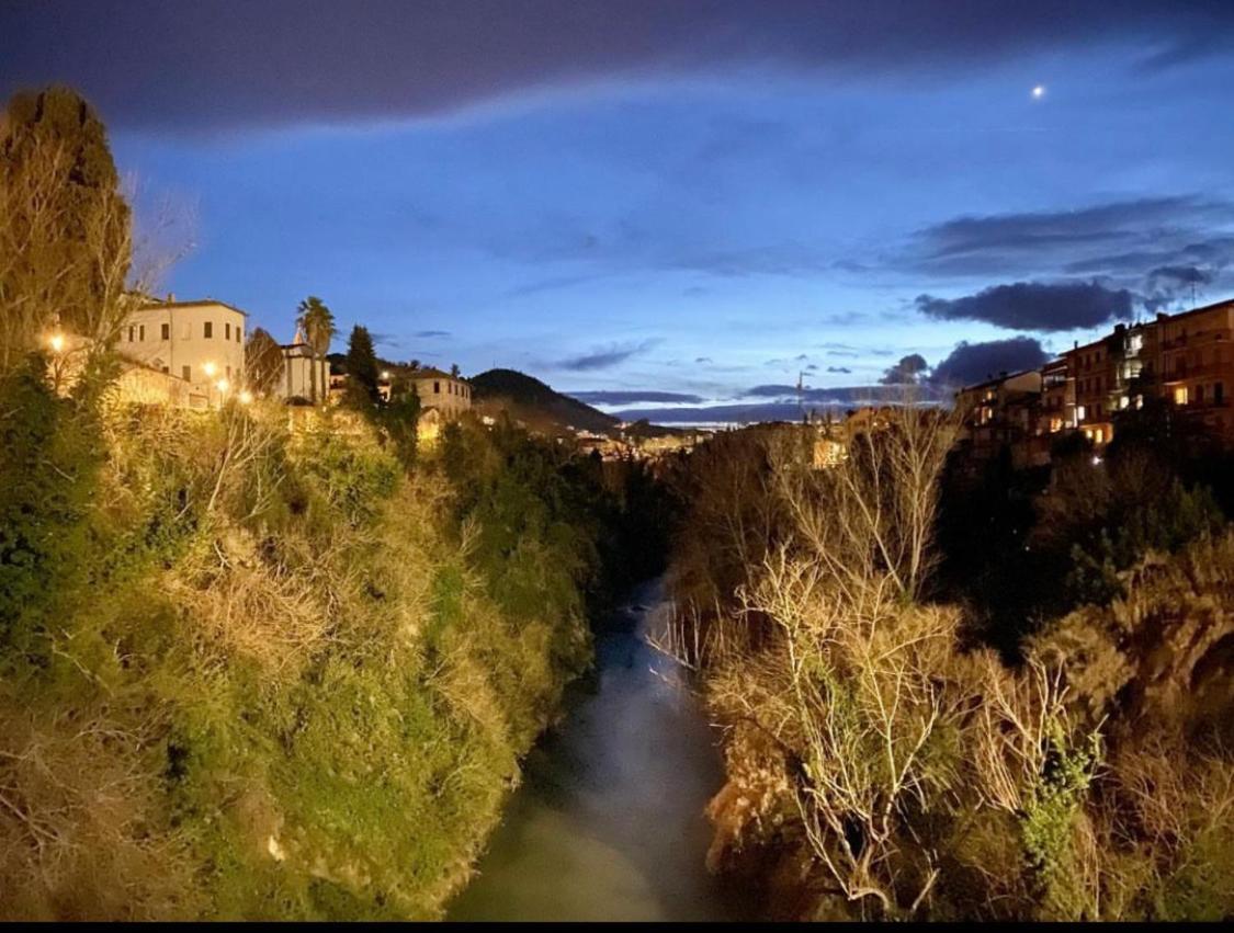 Mini Appartamento "Il Nido Del Picchio" Ascoli Piceno Exteriér fotografie